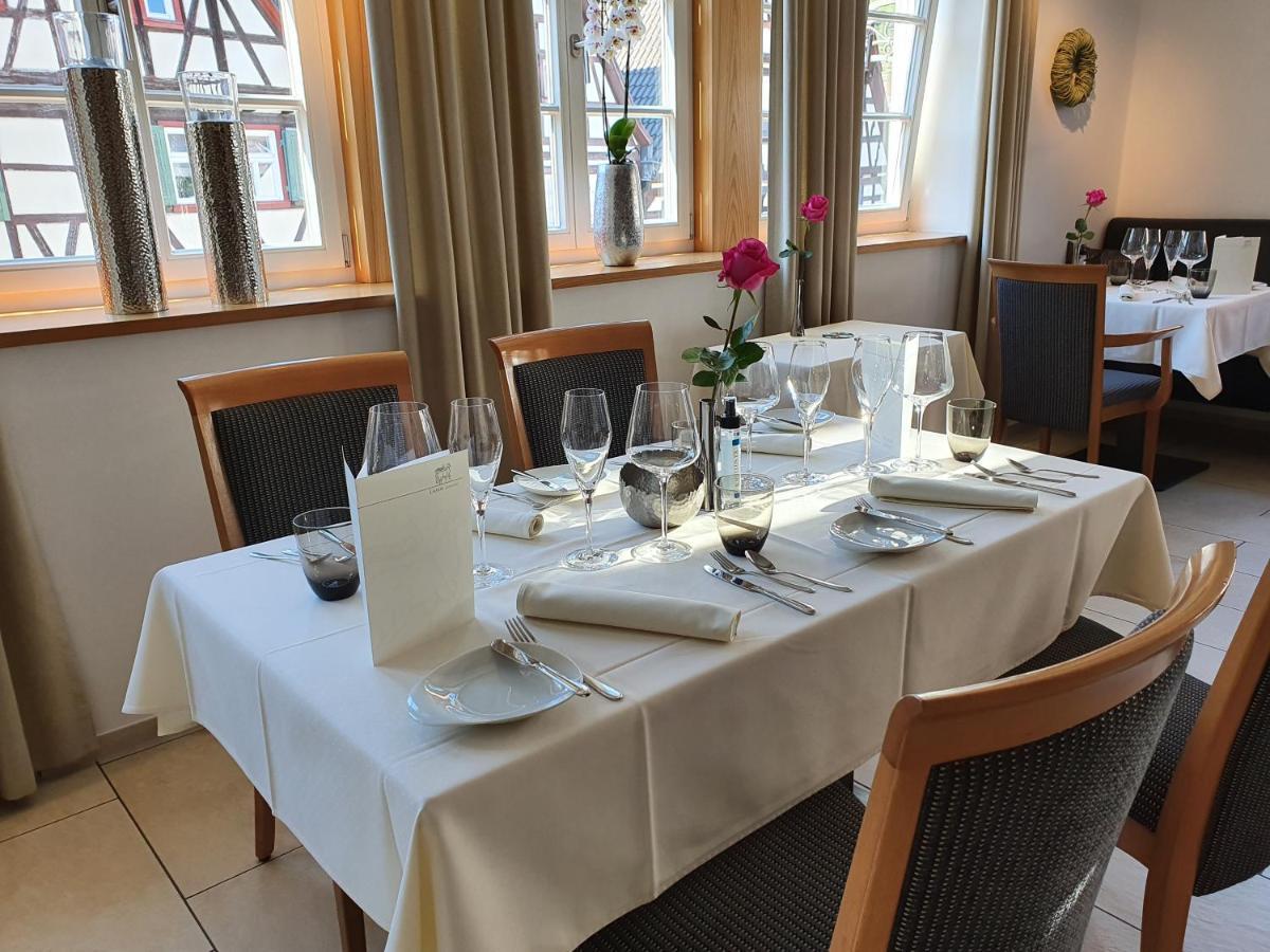 Hotel Restaurant Lamm Rosswag Файгінген-ан-дер-Енц Екстер'єр фото